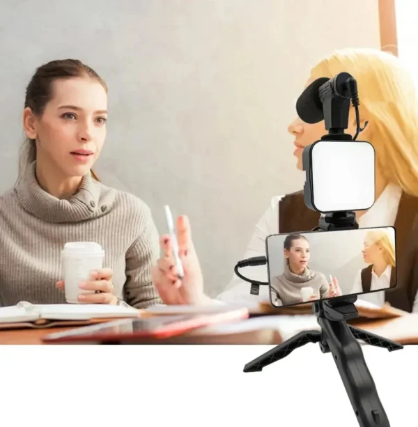 Trípode para Celular con Luz y Micrófono - Imagen 2